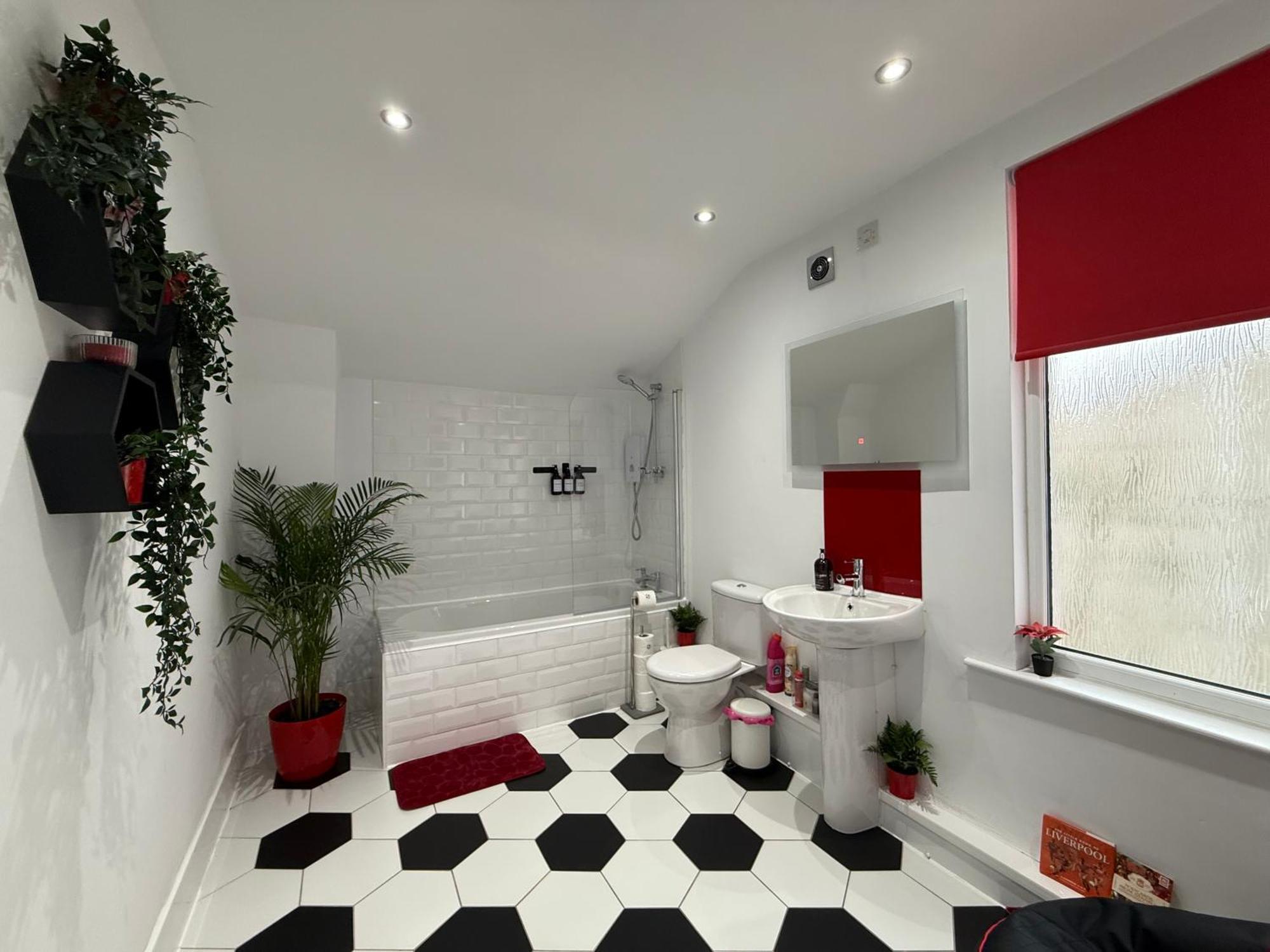 Anfield Abode - Entire Lfc Themed House Villa Liverpool Exteriör bild