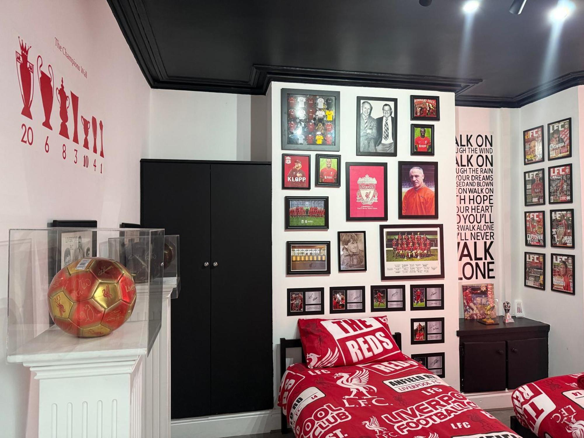 Anfield Abode - Entire Lfc Themed House Villa Liverpool Exteriör bild